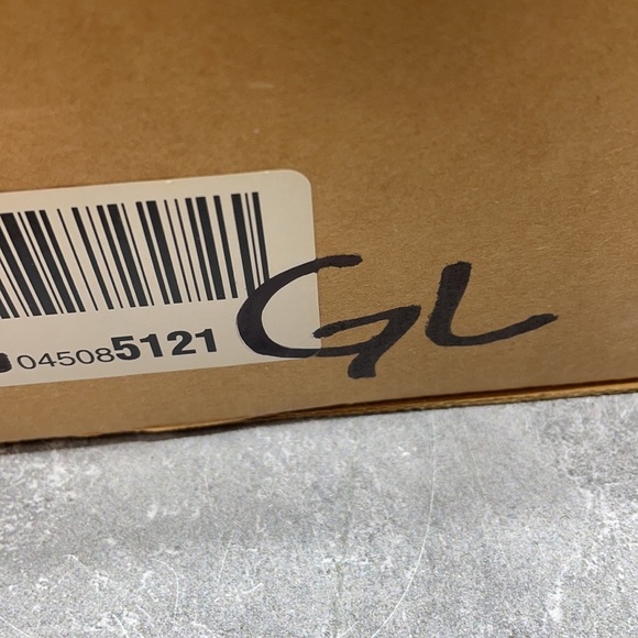 Twisted Hunter-01 Grey Size 8m - Picture 10 of 10